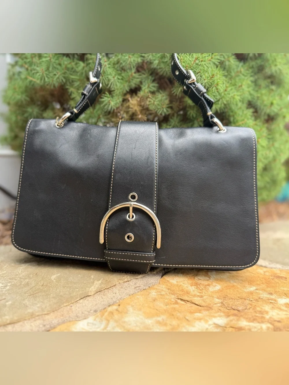 Vintage Coach 9741 Black Leather Shoulder Bag Purse Contrast Stitching